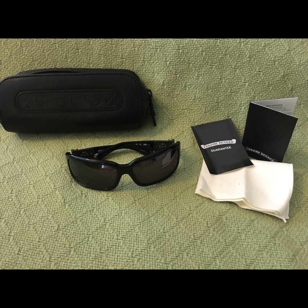 Chrome Hearts sun glass